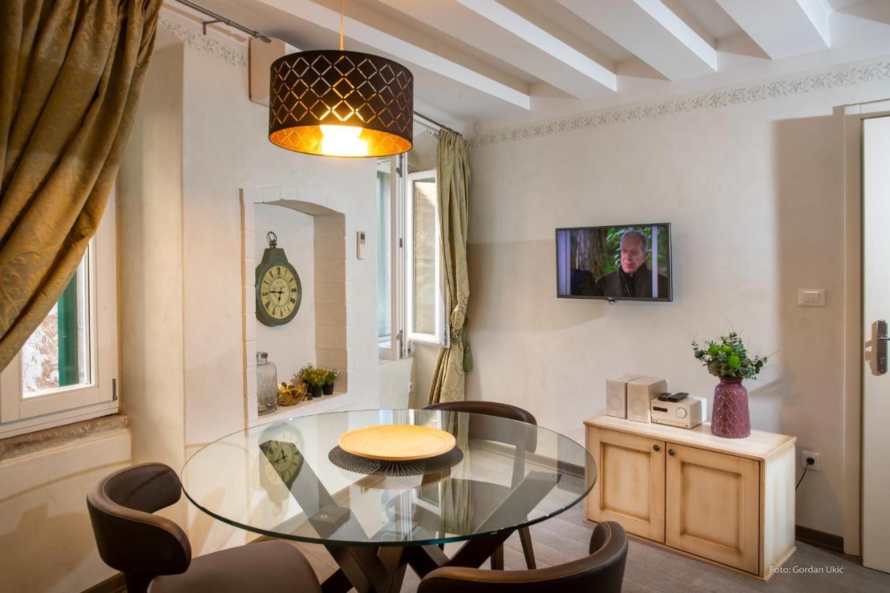 Nata Apartment 4 Stars Ρόβινι Εξωτερικό φωτογραφία