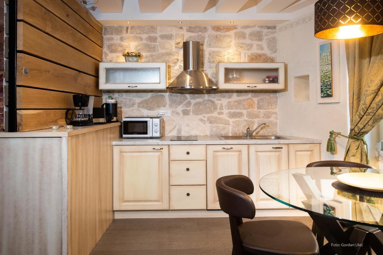 Nata Apartment 4 Stars Ρόβινι Εξωτερικό φωτογραφία